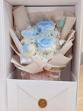 LAFIT Valentine’s Day 2024 · LAFIT小型花束禮盒 · Blushing Love - Airy Blue