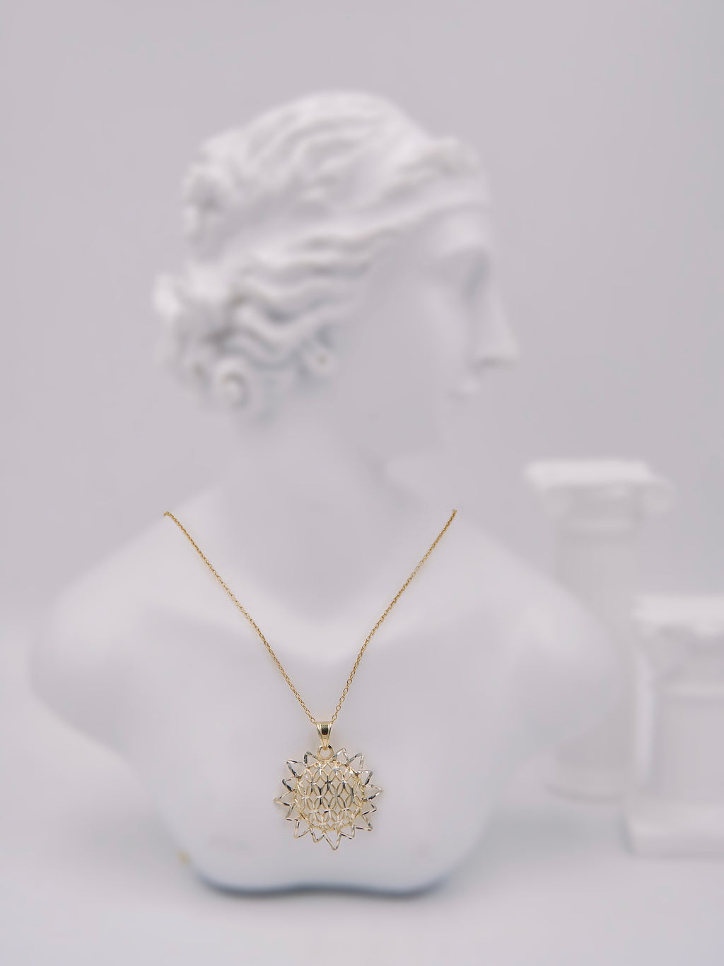 LAFIT ·Shinning Sunflower - Necklace 小眾款獨特花藝設計頸鏈
