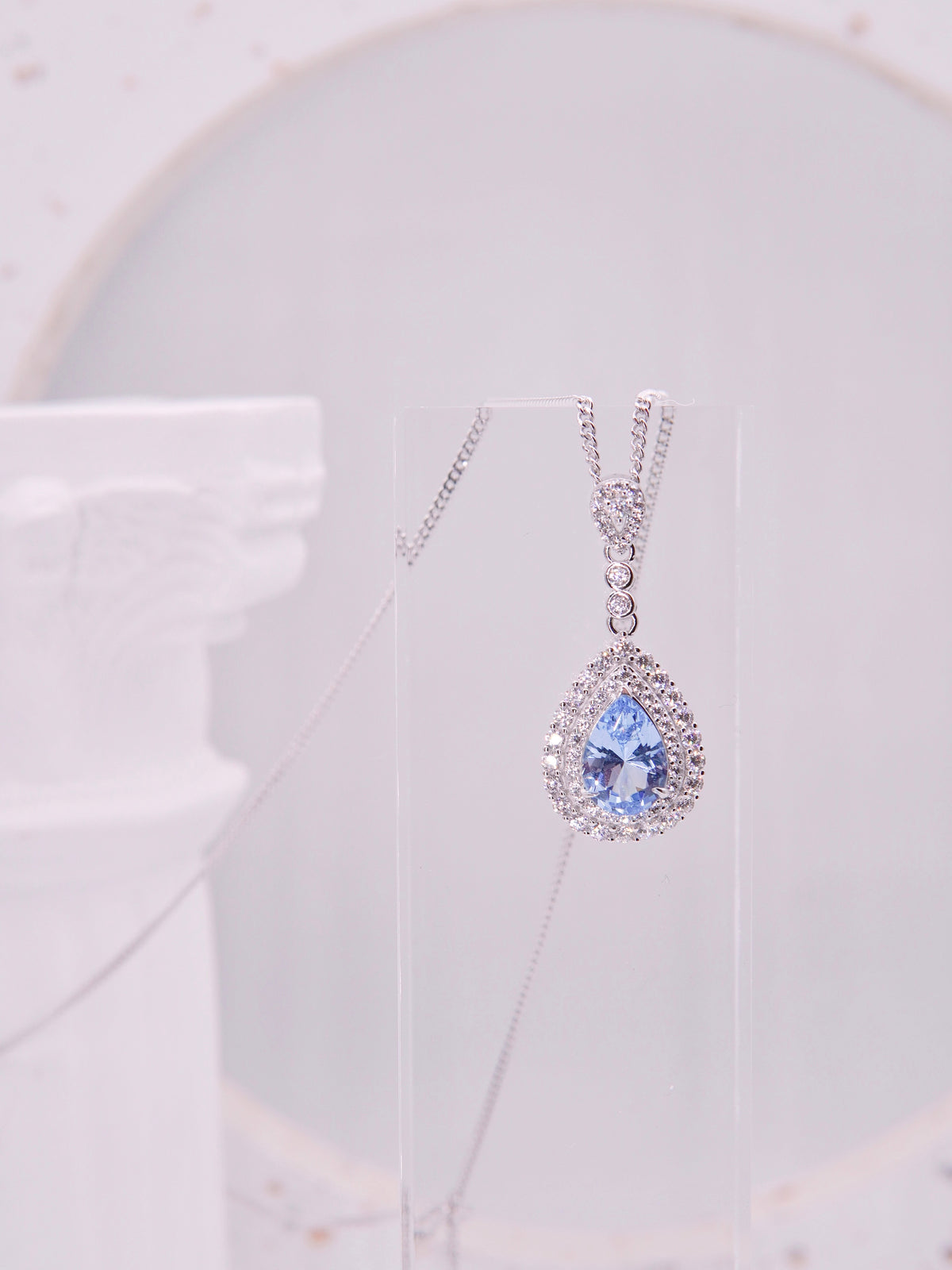 LAFIT· Heart of Venus (Crystal Blue)- Necklace 高貴女神海藍石頸鏈