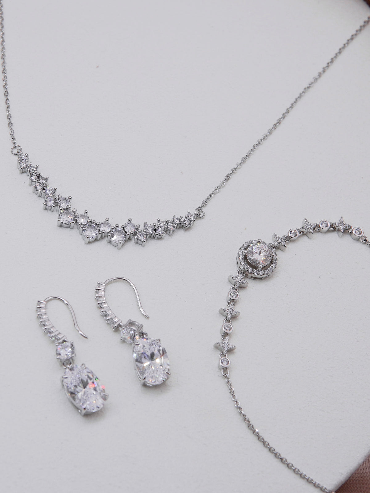LAFIT· Irresistible Beauty - Necklace 貴氣獨特閃鑽頸鏈