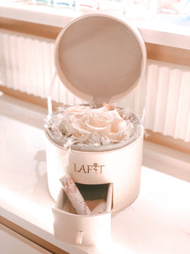 LAFIT 夢幻永生花藝禮盒· Frenchy Rose Box (with lipstick)