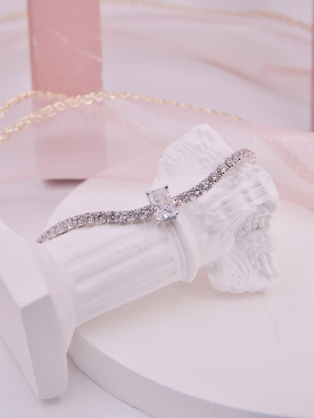 LAFIT  ·  Gorgeous Muse - Bracelet 高貴女神感銀白手鍊