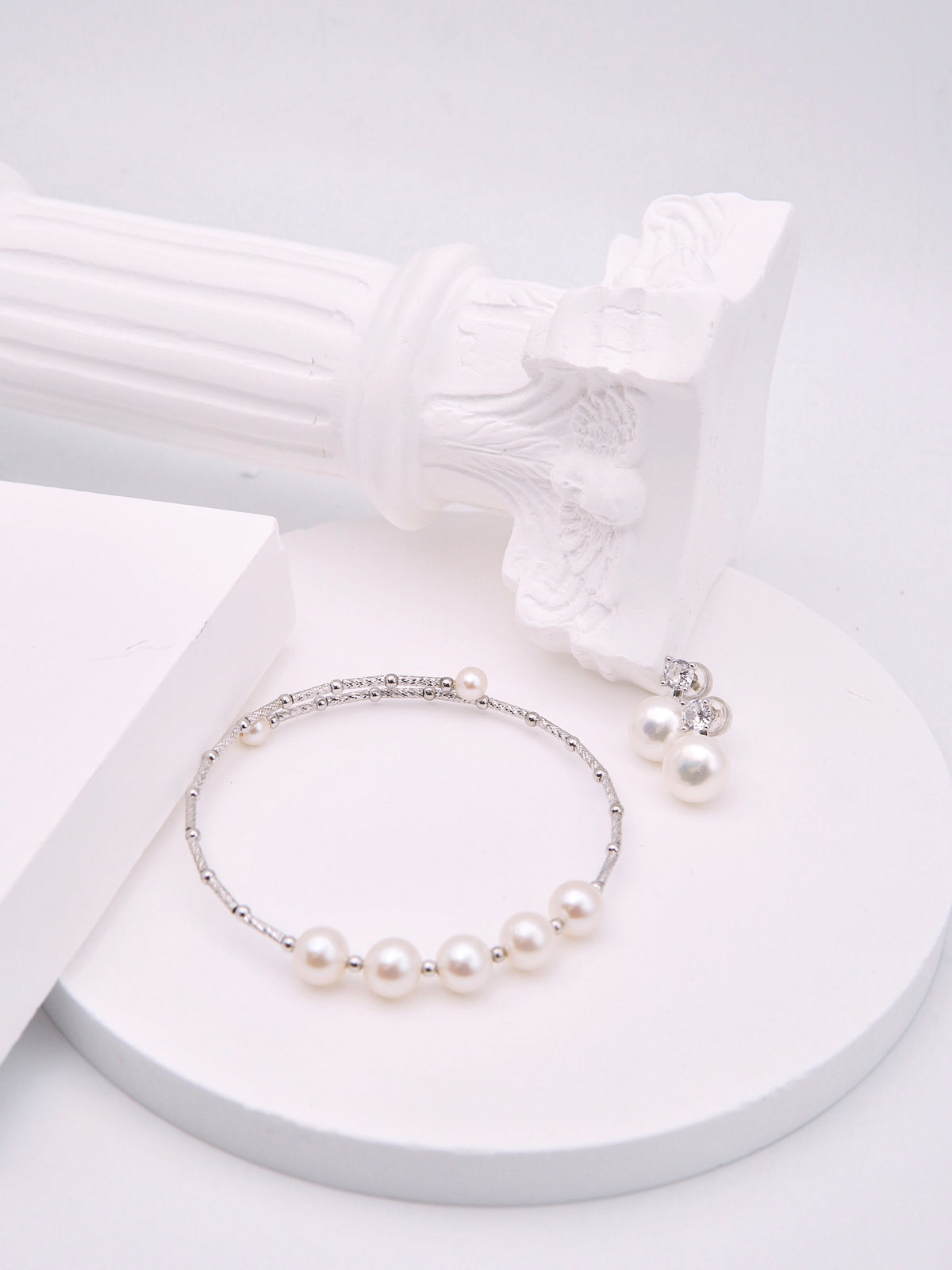 LAFIT· Misty Drops - Gift Set 精緻小巧淡水珍珠首飾套組(Bangle & Earrings)