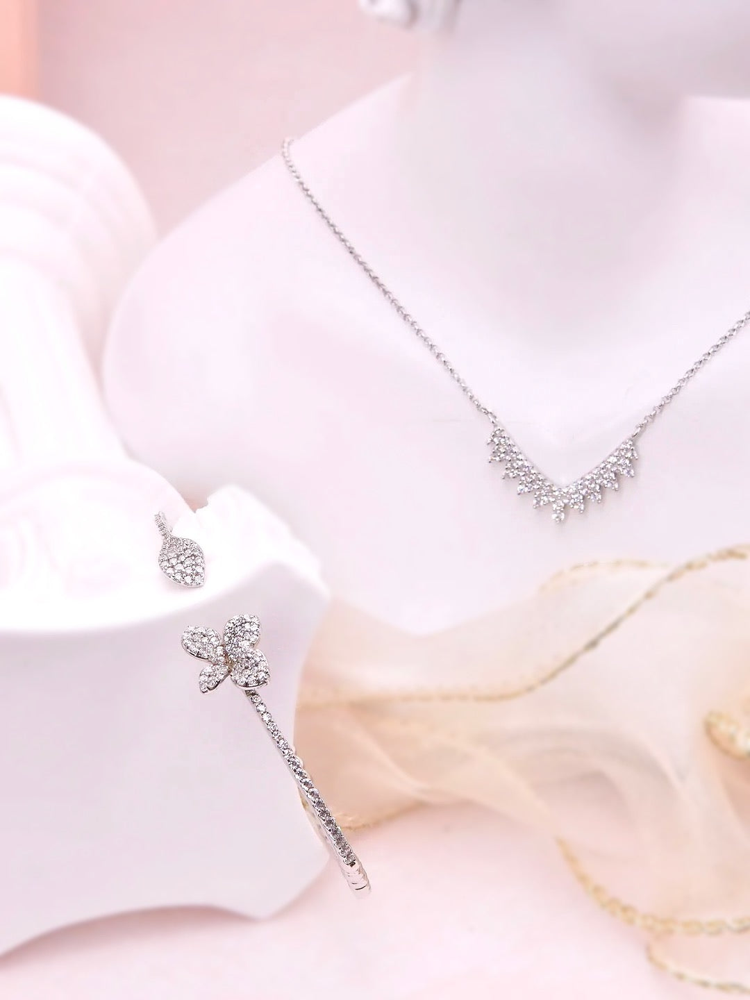  LAFIT · Almighty Queen - Necklace 高貴簡潔高碳鑽頸鏈