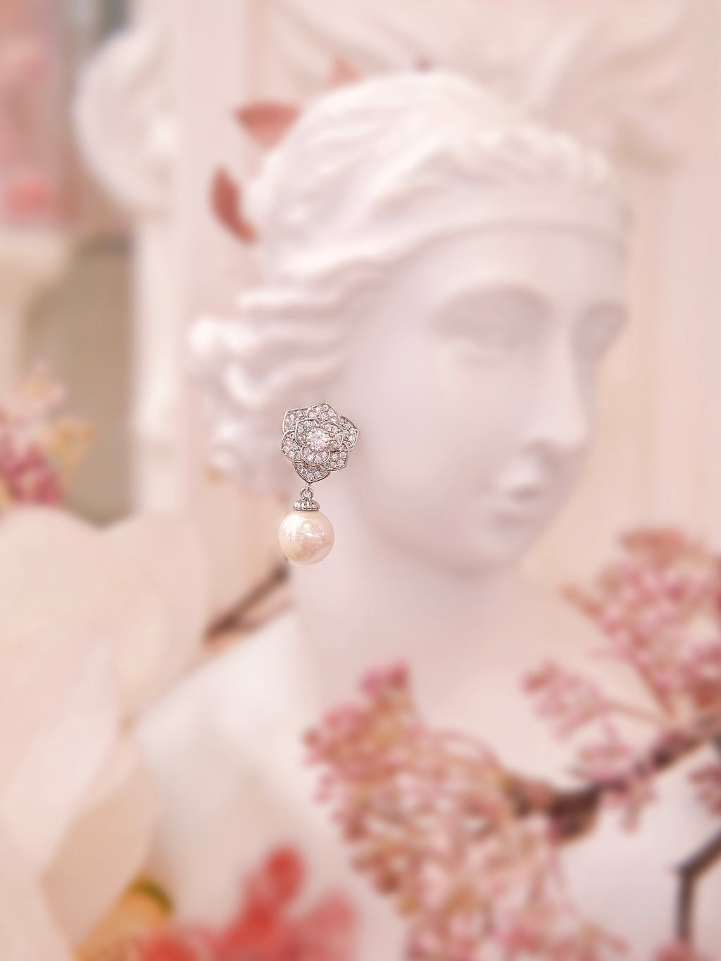 LAFIT· The Gorgeous Lady - Earrings 璀璨鑽瓣藝術感珍珠耳環